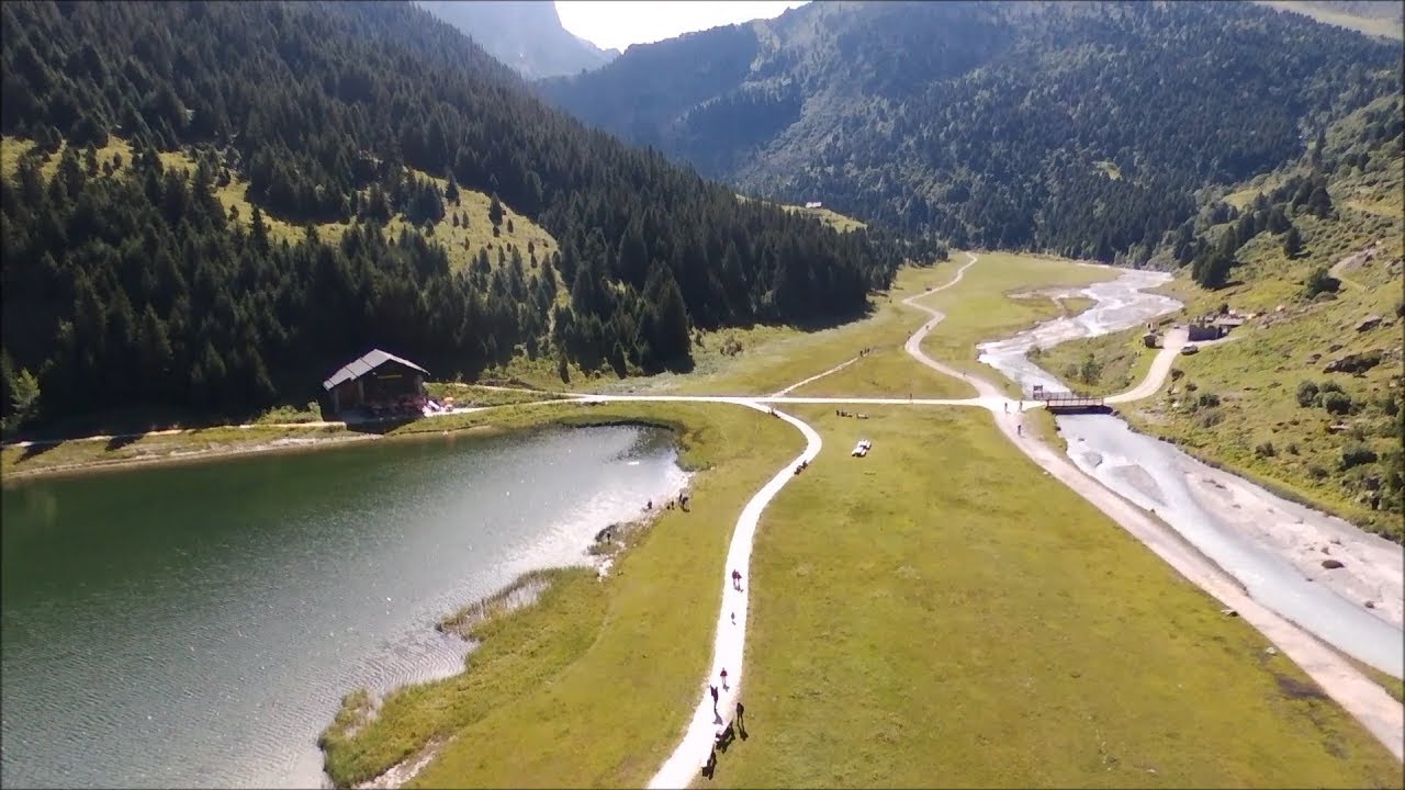 MERIBEL MOTTARET EN DRONE &eacute;t&eacute; (FULL HD)