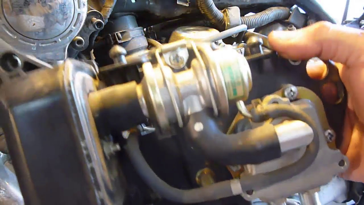 Снятие вакуумных линий и крышки YAMAHA VIRAGO