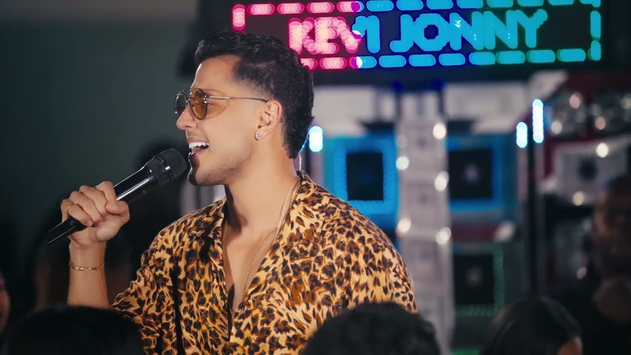 Kevi Jonny - F&atilde; | Arrochando no Bar (Ao Vivo)