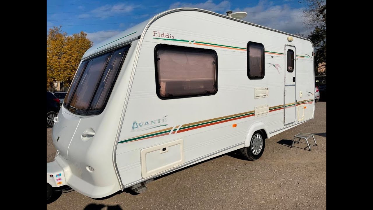 Обзор современного прицепа-дачи,каравана Elddis Avante 2002 год 4-5 мест с раздельной душевой огонёк
