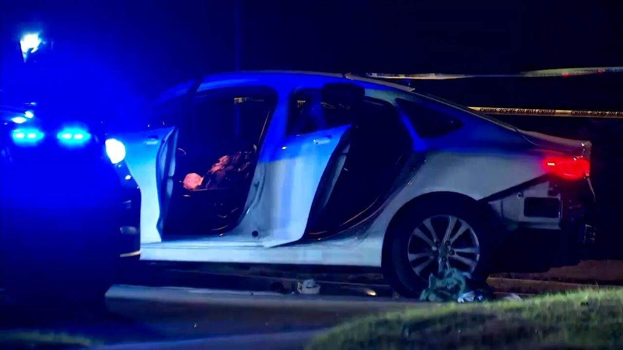 Подозреваемый в стрельбе в Южном Фултоне, в результате которой погибли двое подростков, до сих по...