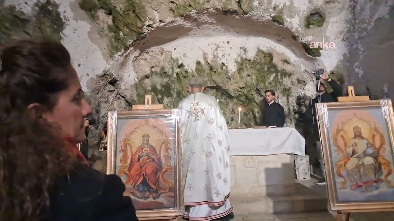 ▶️ Los cristianos de Turquía celebraron la Navidad en la iglesia cristiana más antigua del mundo