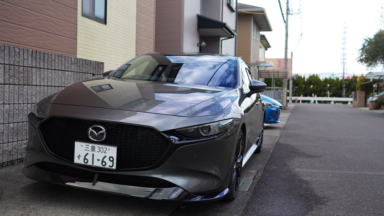 【MAZDA3】納車3年目の愛車の内外装を紹介させてくれ。