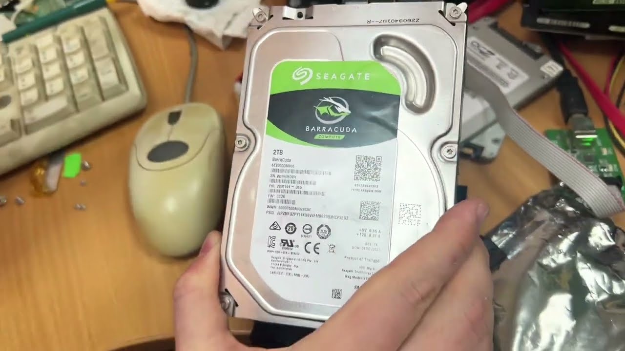 Как распознать б/у жесткий диск Seagate, который выдают за новый диск. Показываю
