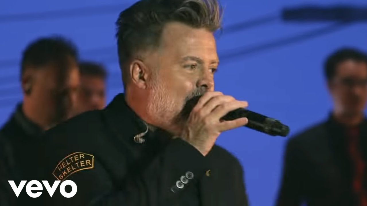 Los Pericos - Waitin (En Vivo) ft. MAGIC!