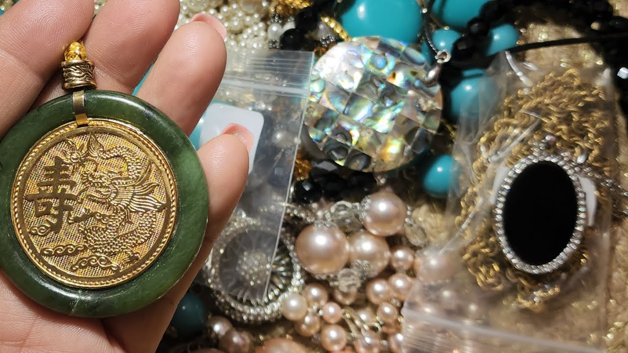 Hermosa joyeria de segunda mano #unboxing Goodwill box vamos a descubrir Tesoros y sorpresas