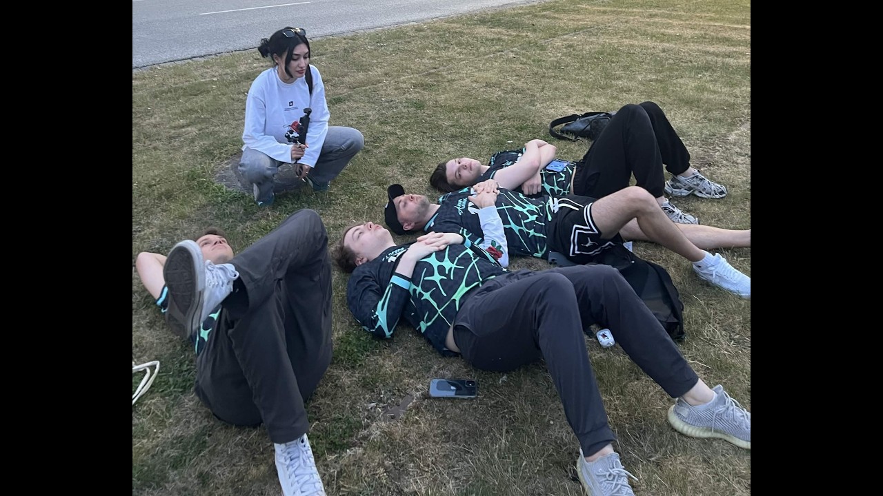 back to sea pubs smurf (13.759) streamer ramah dan tidak toxic