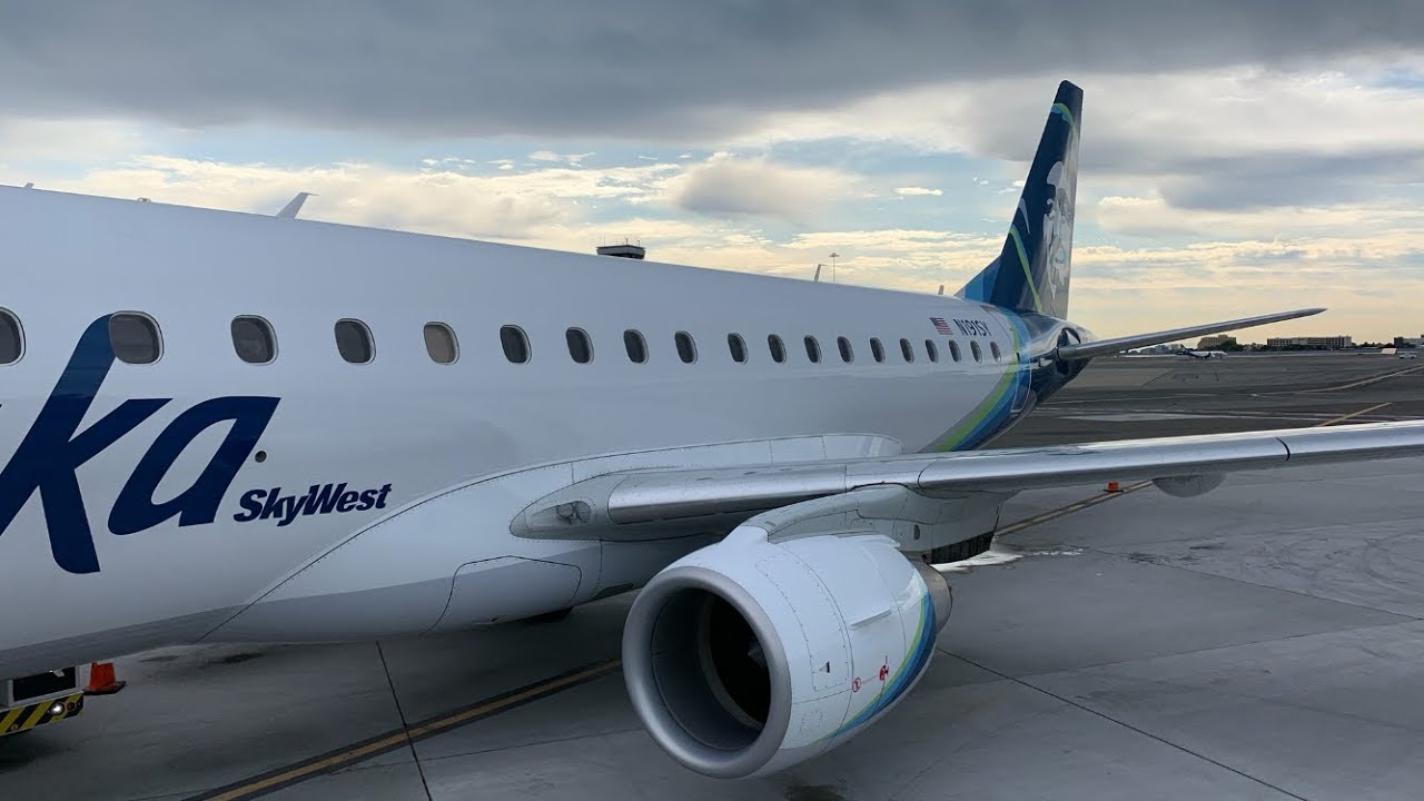 Alaska Airlines Embraer E175 Flight From Kansas City to San Francisco
