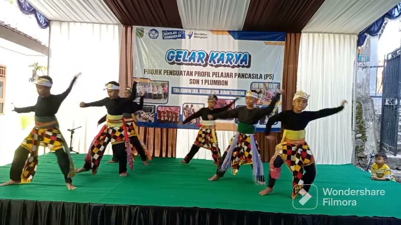 Tari Gugur Gunung Siswa SDN 1 Plumbon. Karangsambung