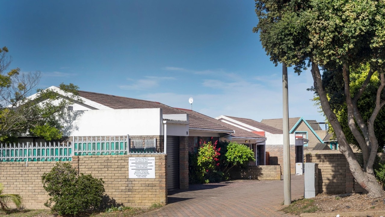 Heiderand | 3 Bedroom Townhouse for sale | Pam Golding Properties