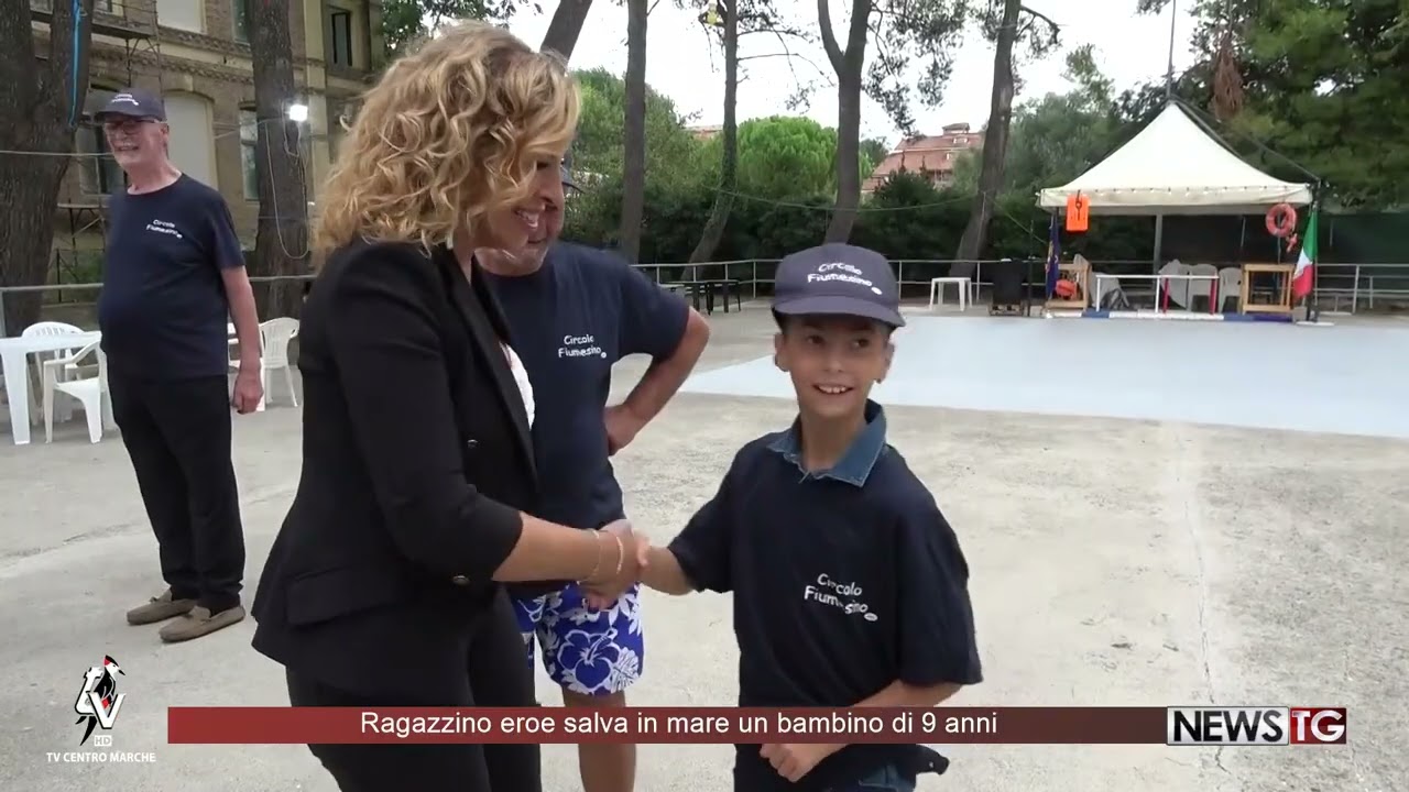 Ragazzino eroe salva in mare un bambino di 9 anni