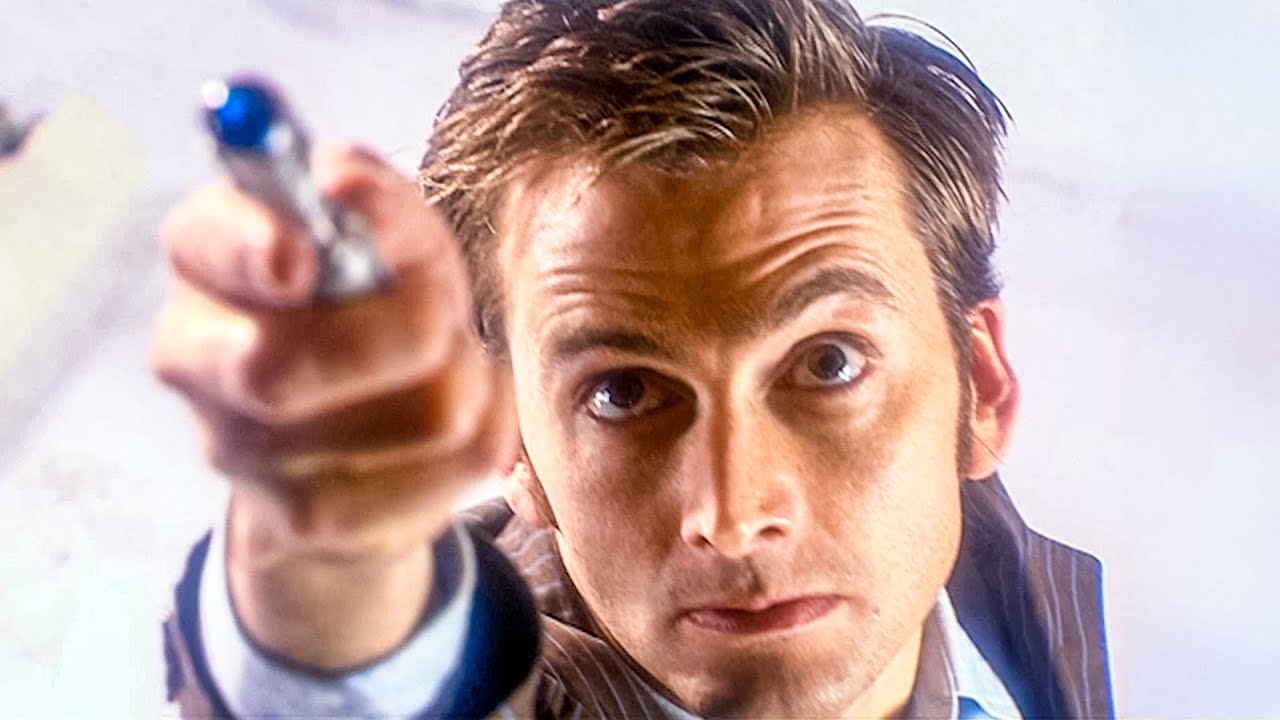 Escaping Down A Lift Shaft! | New Earth | Doctor Who