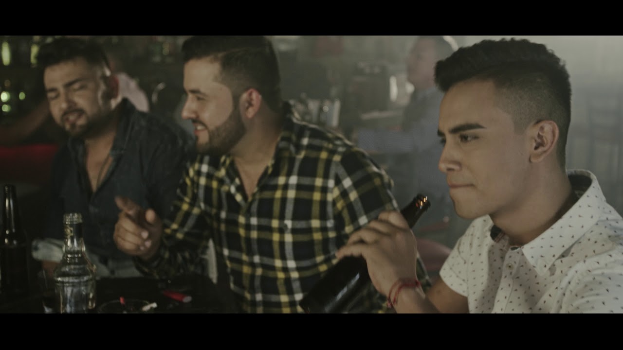 Banda Punto Medio - LA ÚLTIMA CERVEZA (VIDEO OFICIAL)