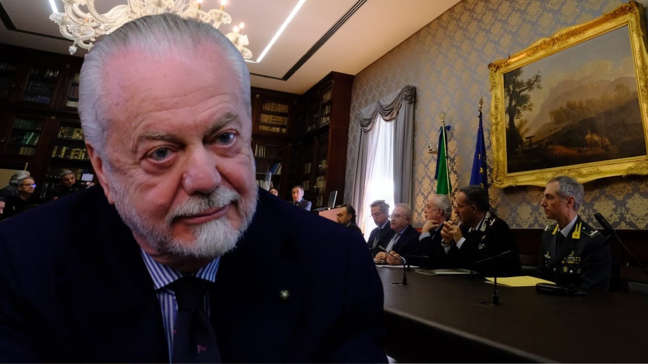 Scontri ultras a Napoli, la conferenza stampa di De Laurentiis 🎙️ | PAROLE DURE 😳