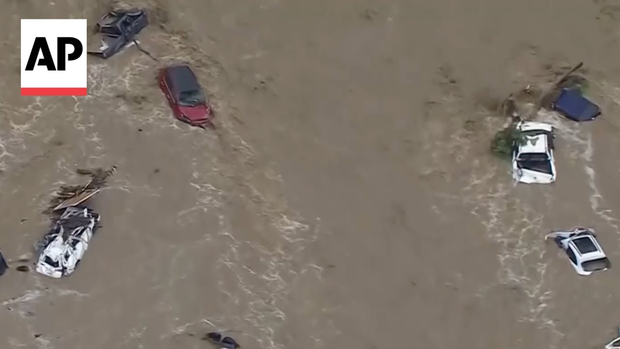 Cars swept out to sea after flash flooding in Australia