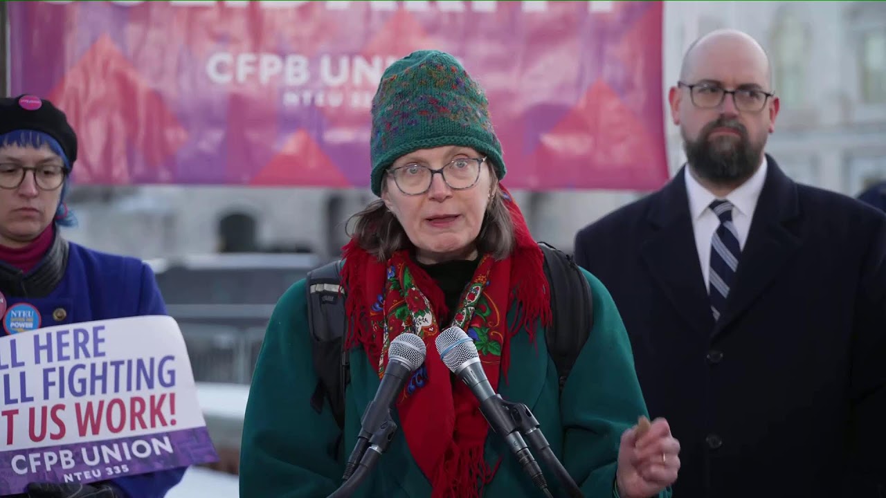 Warren Joins Protect Borrowers, CFPB Union, Advocates on 1-Yr Anniversary of Trump's Attack on CFPB