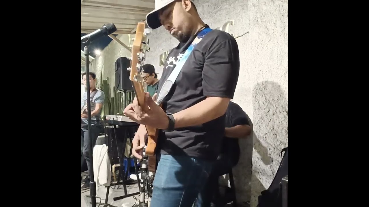 Sobat - Padi (Cover Live Guitar Cam) #pengamenviral #sobatpadi #padireborn #piyupadi #guitarist 