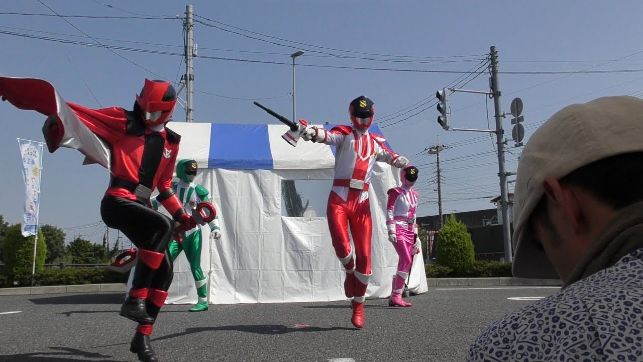 ルパンイエロー マントを落とす ルパンレンジャーショー パトレンジャーショー イベント