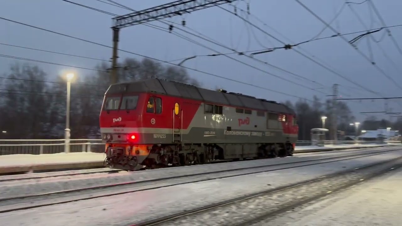 Тепловоз ТЭП70БС-316 резервом