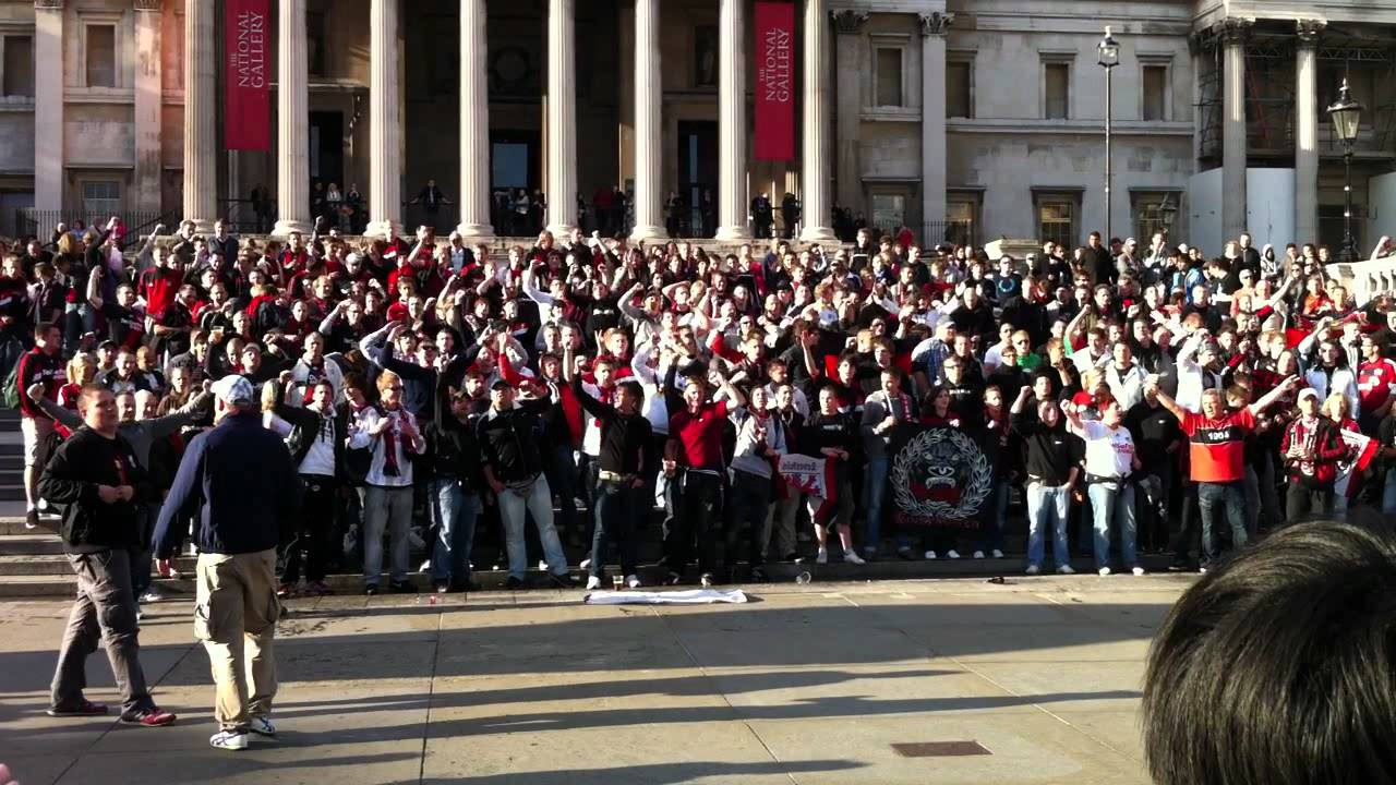 Bayer 04 Ultras !!