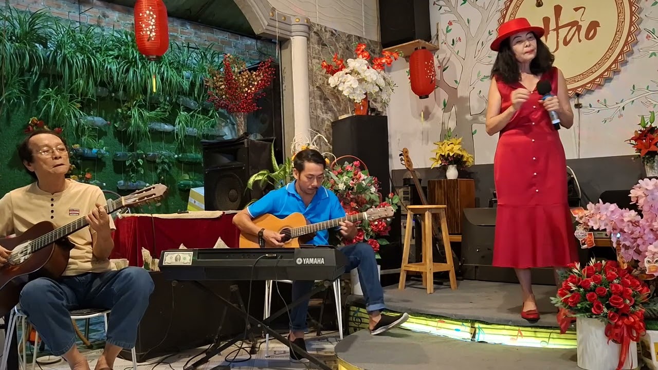 Trái tim bên lề 