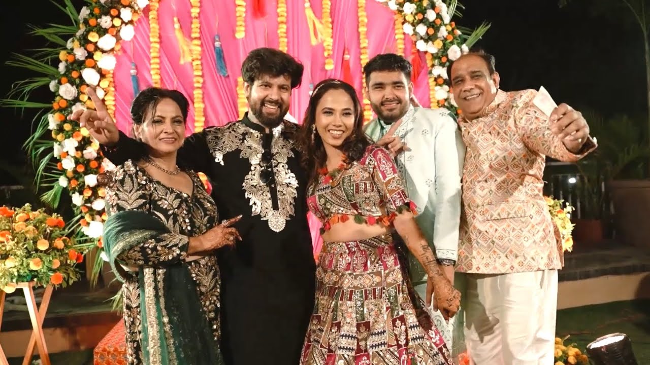 HE SURPRISED ME ON OUR MEHENDI FUNCTION | YASH & YASHIKA WEDDING #mehendi #mehendifunction #wedding