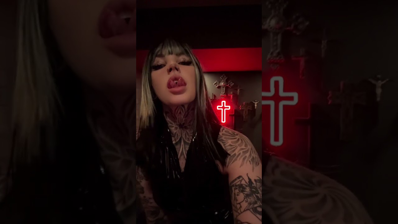 Do you want to see me work wonders with this split tongue?