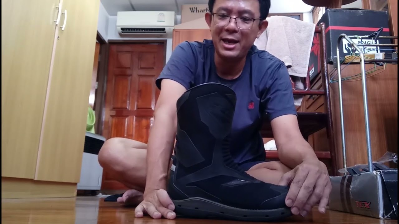 รองเท้าขี่มอเตอร์ไซค์ summer waterproof boot TCX clima surround GTX