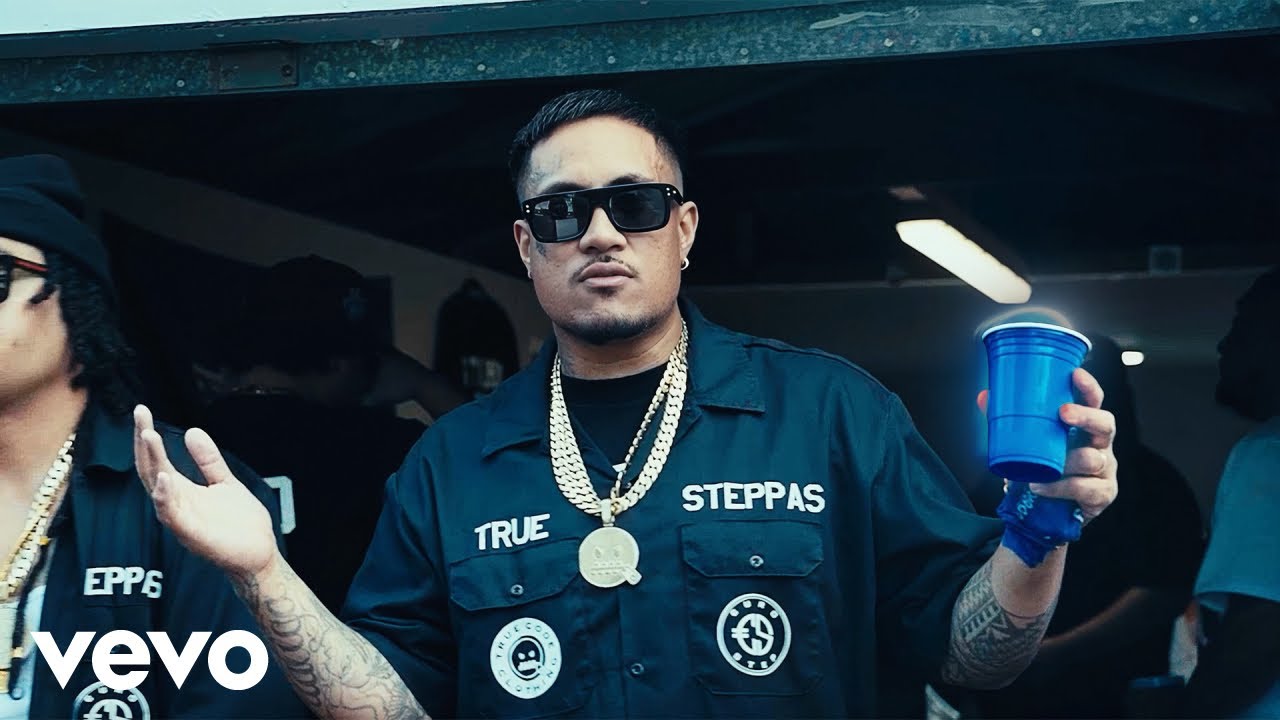 Revus, OUTSIDEBOYS - WAE BACC (Official Music Video)