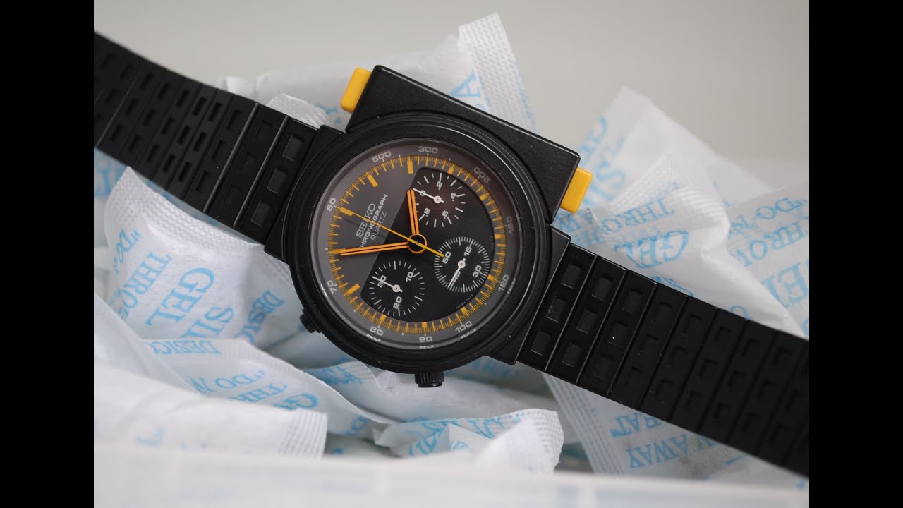 1983 Seiko 'Ripley' 7A28-7000 men's vintage chronograph watch is superb condition