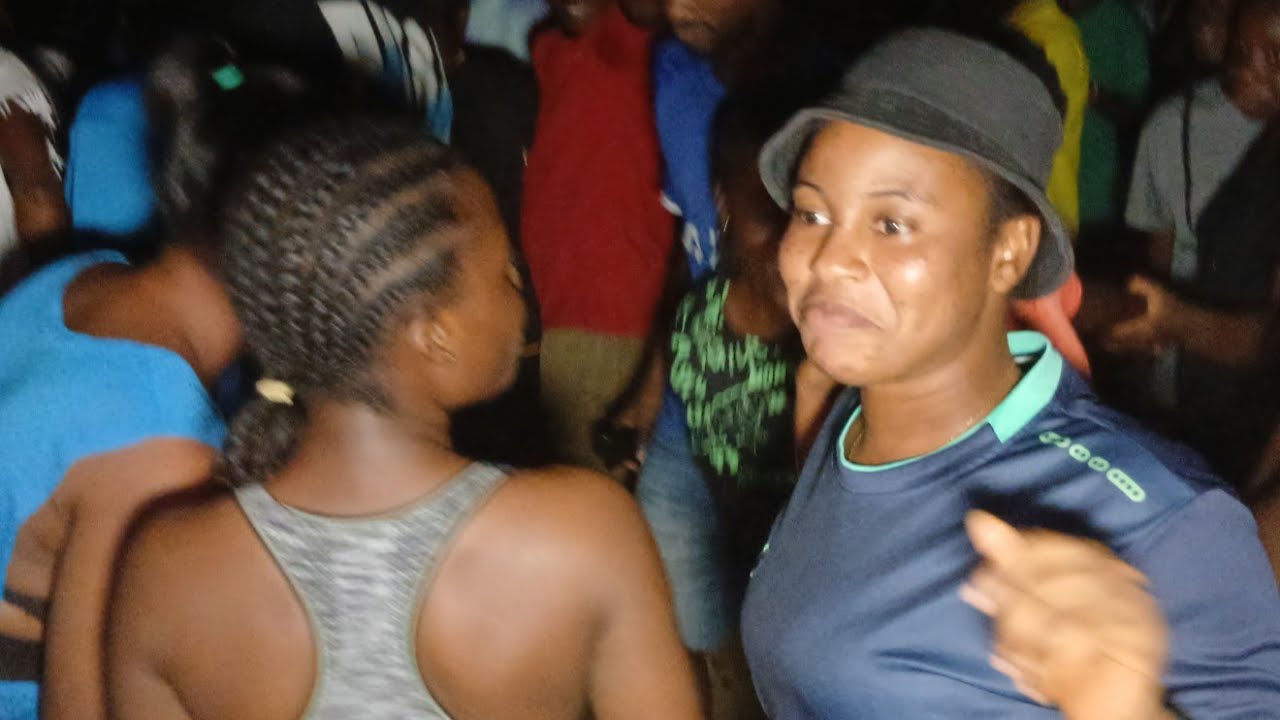 Soloku Dance session. Gomoa Youth Never Disappoint when it comes to Soloku float #atopa 