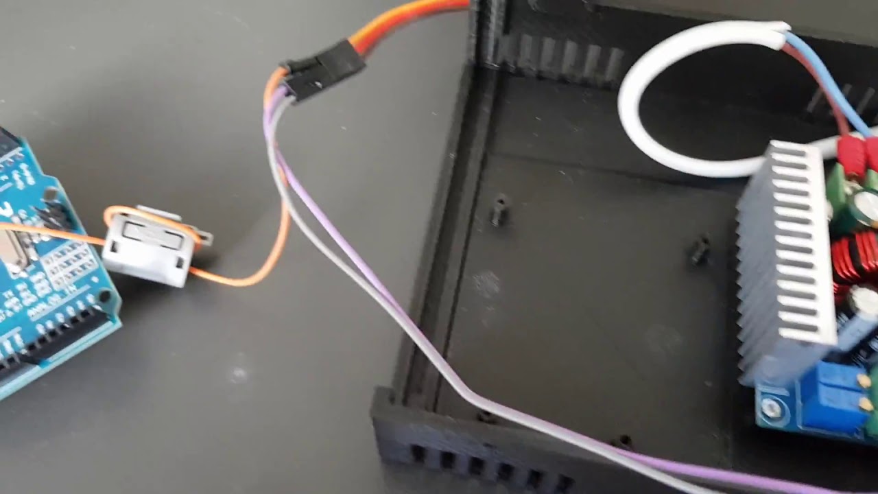 Servo jitter