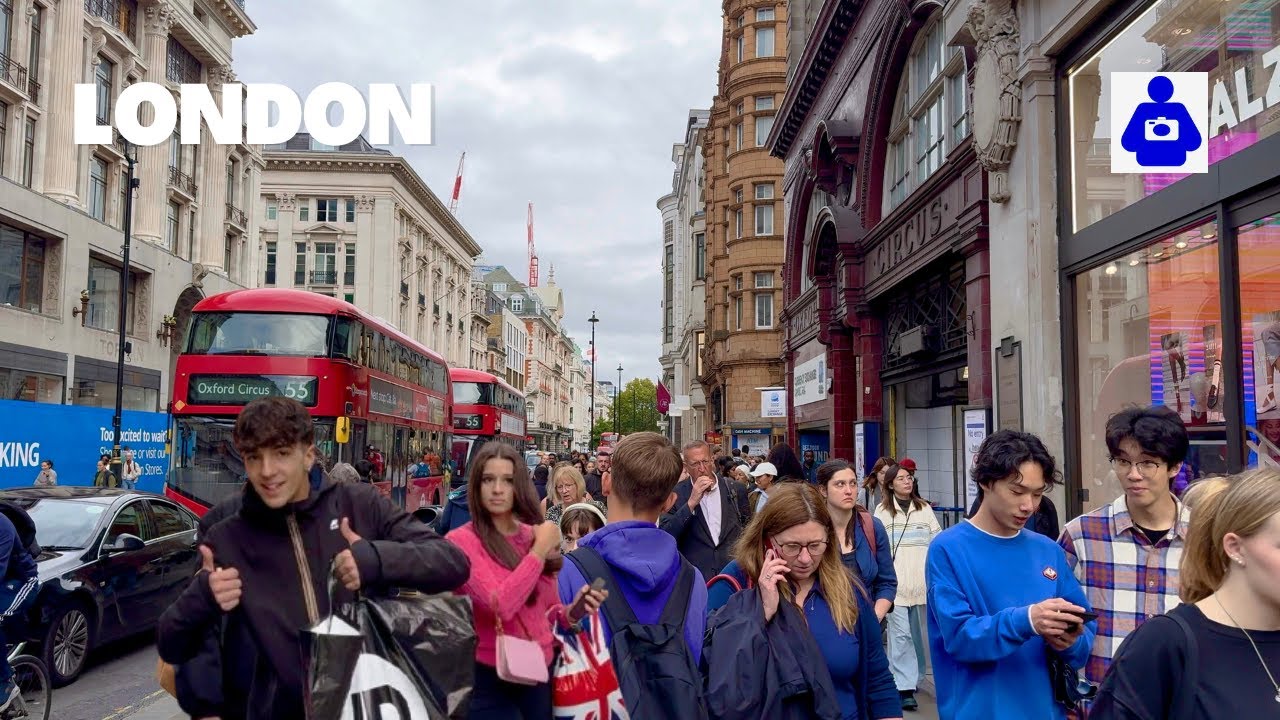 London Autumn Walk 🇬🇧 OXFORD STREET, Marble Arch to Tottenham Court Rd | Central London Walking Tour