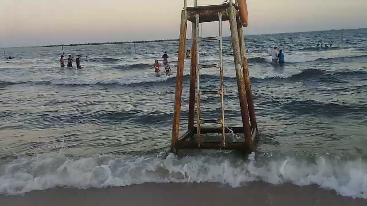 6 أغسطس 2025 راس البر عروس المصايف بس كل يوم في حال يوم زحمه ويوم رحمه شوفوا اوحش حاجه فيها وده مش 