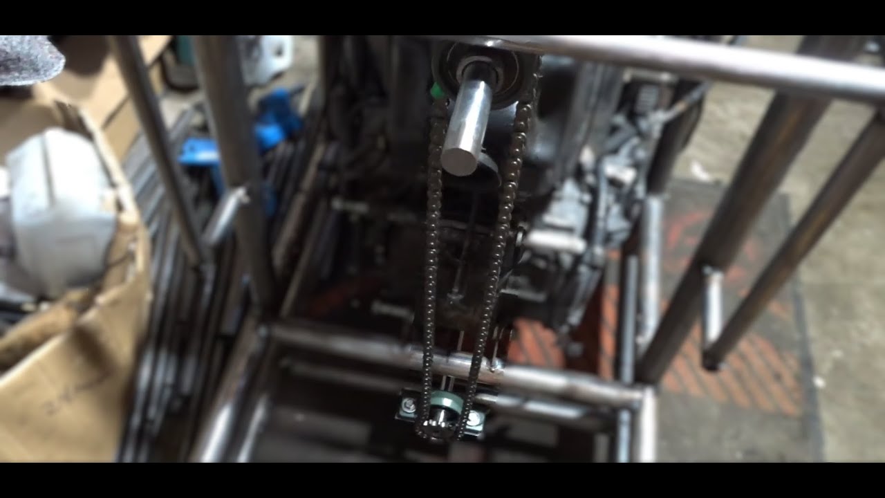 Race zitmaaier bouwen - Video 7 - Stuur deel 1