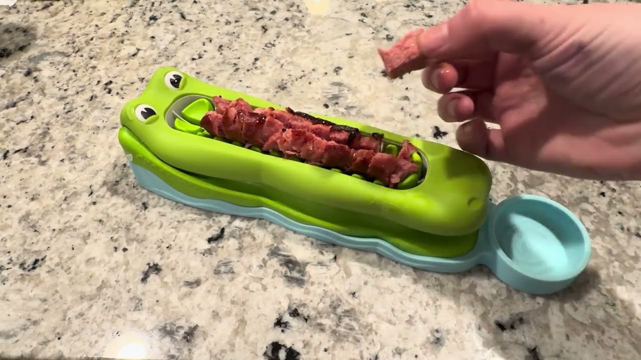 See How This Hot Dog Cutter Works!