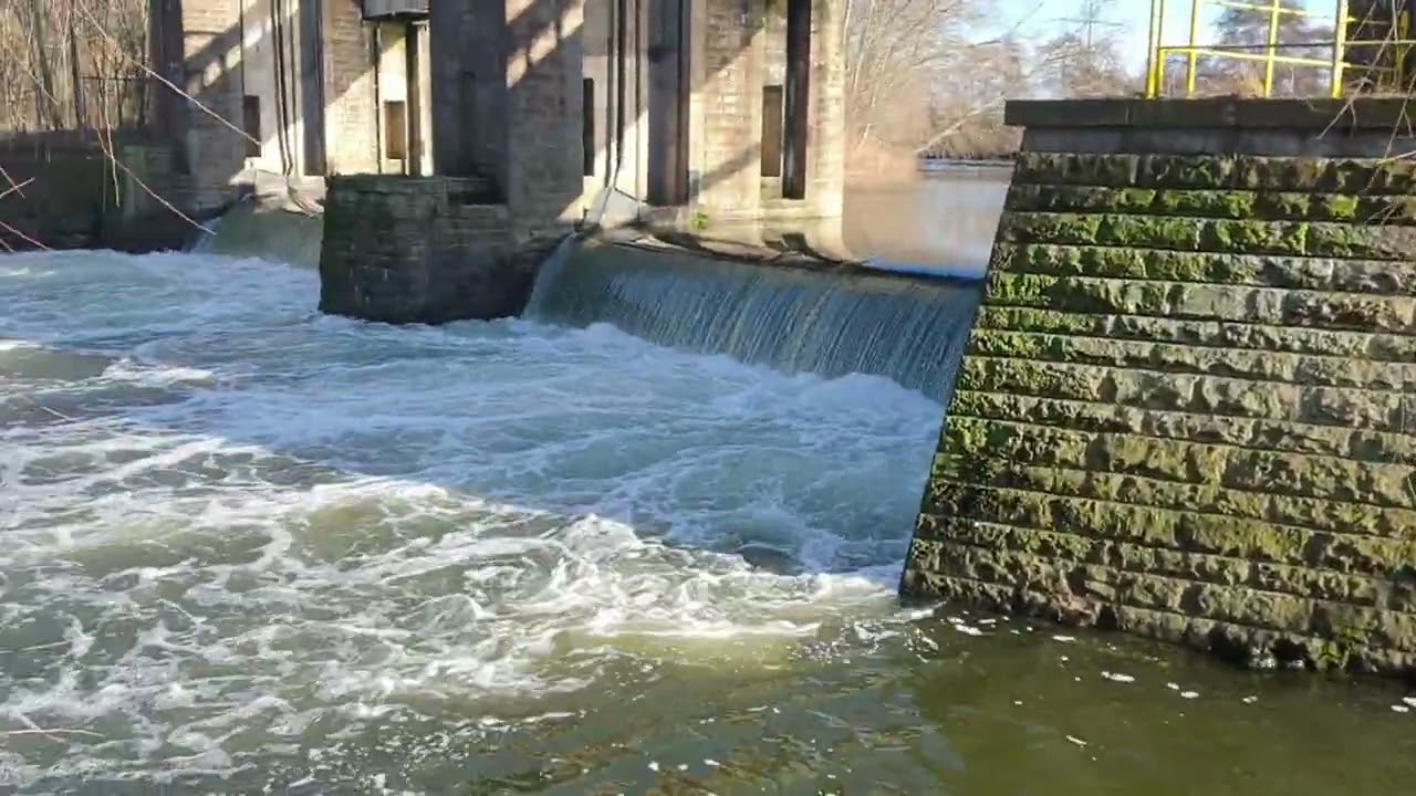 Pumpwerk Auslauf in Lippe und Wehr Buddenburg - Ehemalige Kühlwasser Einleitung von Steag 08.01.2023