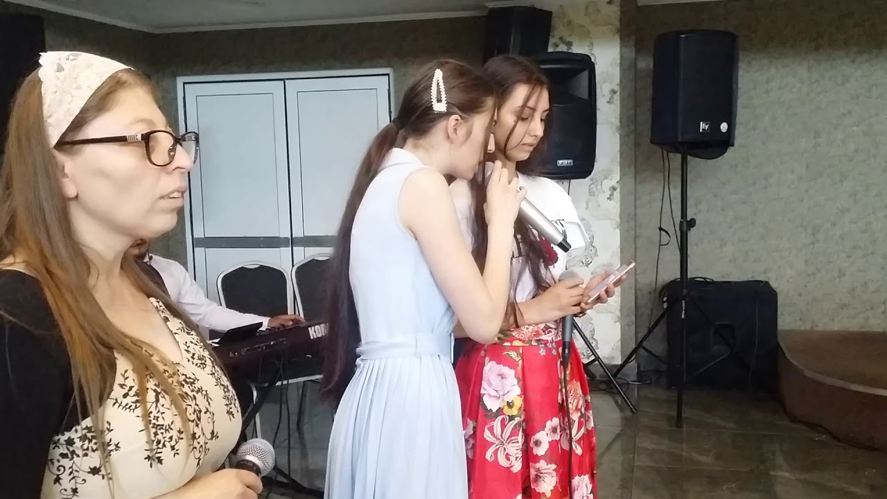 Danut manci si cornel cu Rebeca ghica la nunta  la felix 2019 august