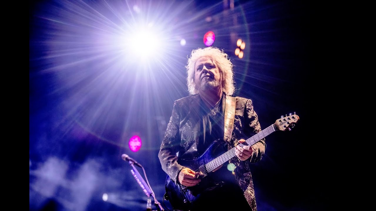 Toto - Africa (live) | Gelredome, Arnhem (NL), February 8, 2025