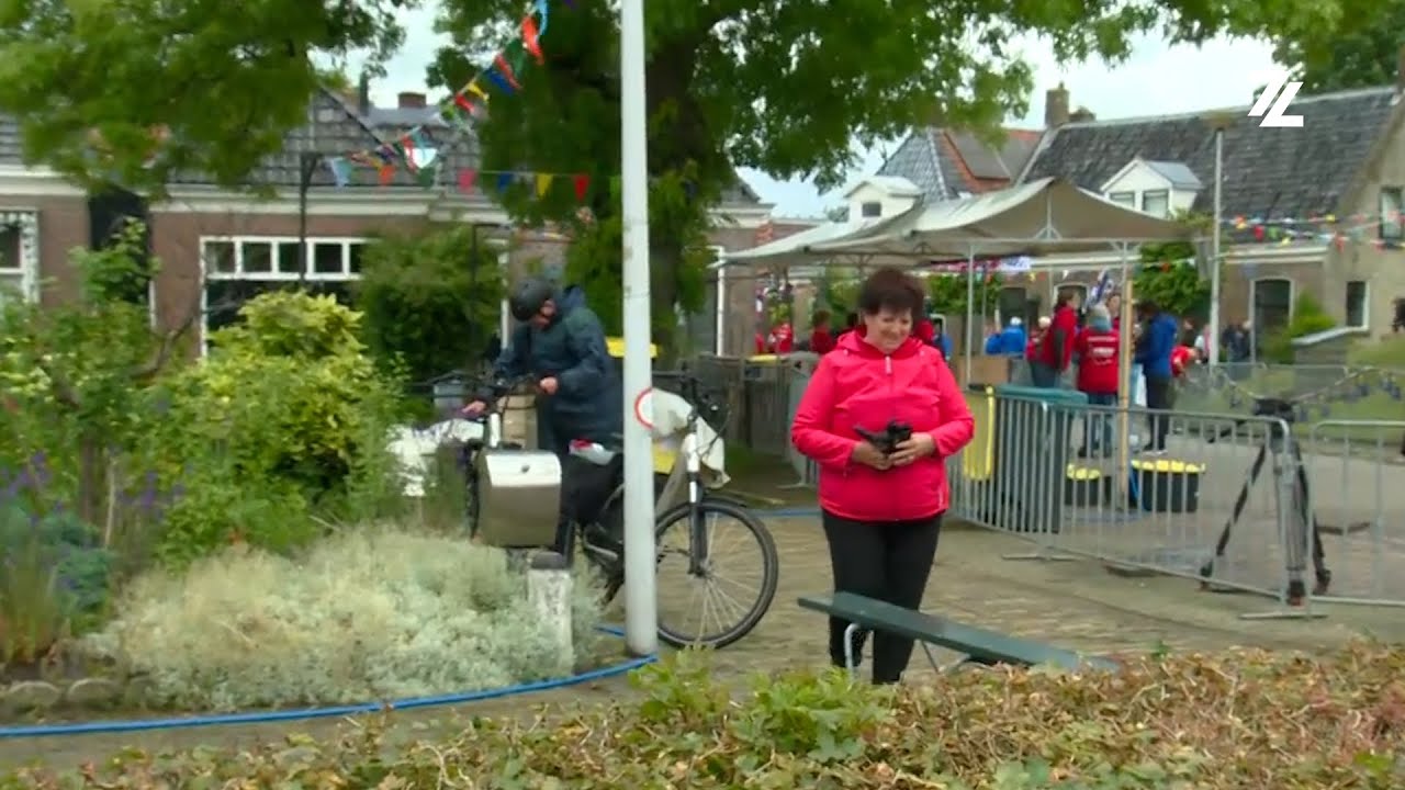 Eerste wandelaars komen binnen in rustig Raerd