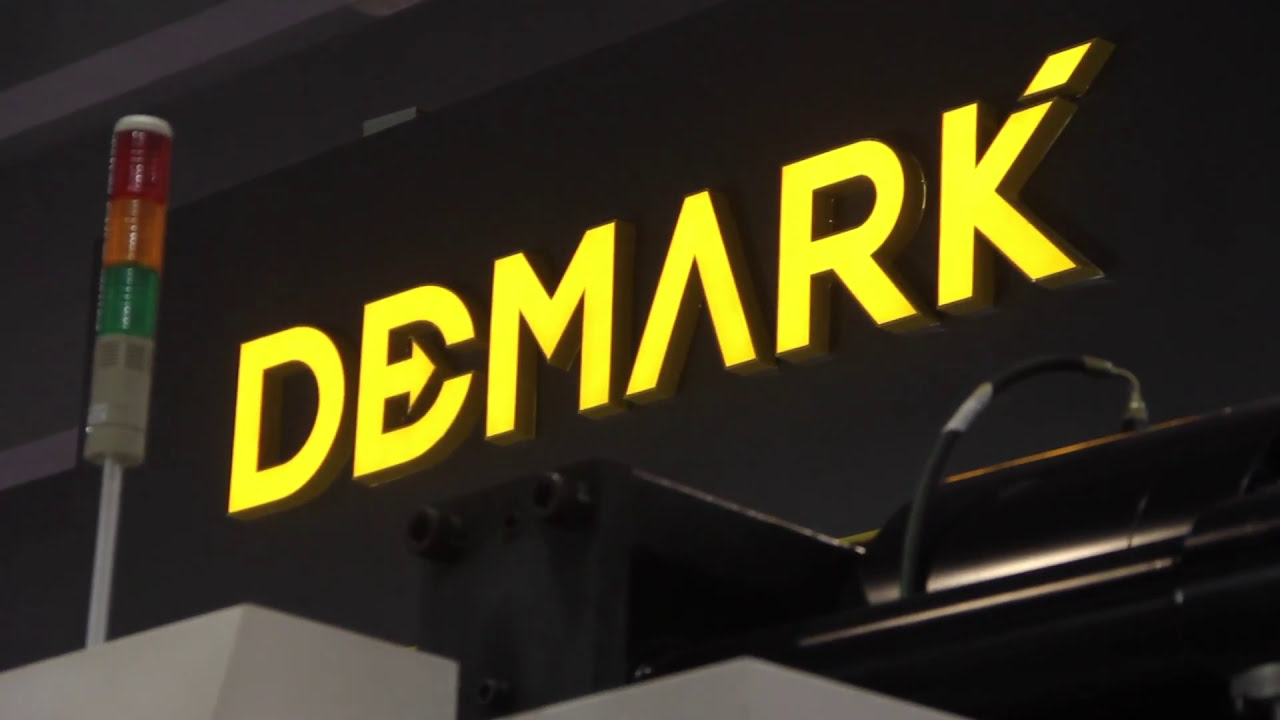 Demark iTP Two Platen Servo Energy Saving Injection Machine | High Efficiency & Precision