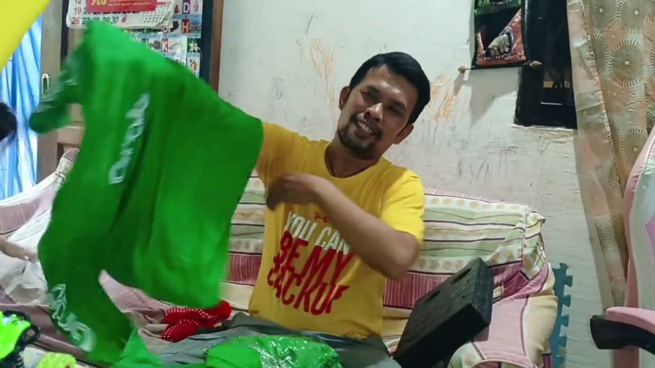 Unboxing and installing Grab Bag #grabfood #grab