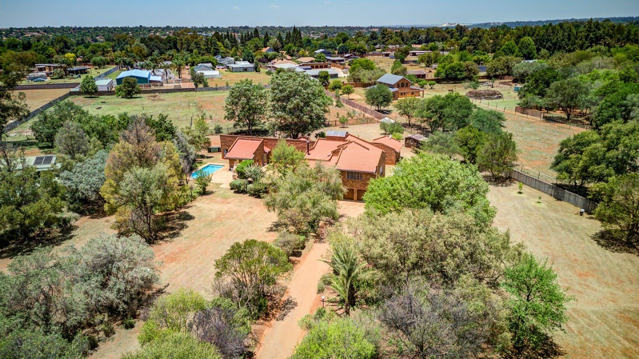 Small Holding for Sale in Benoni AH