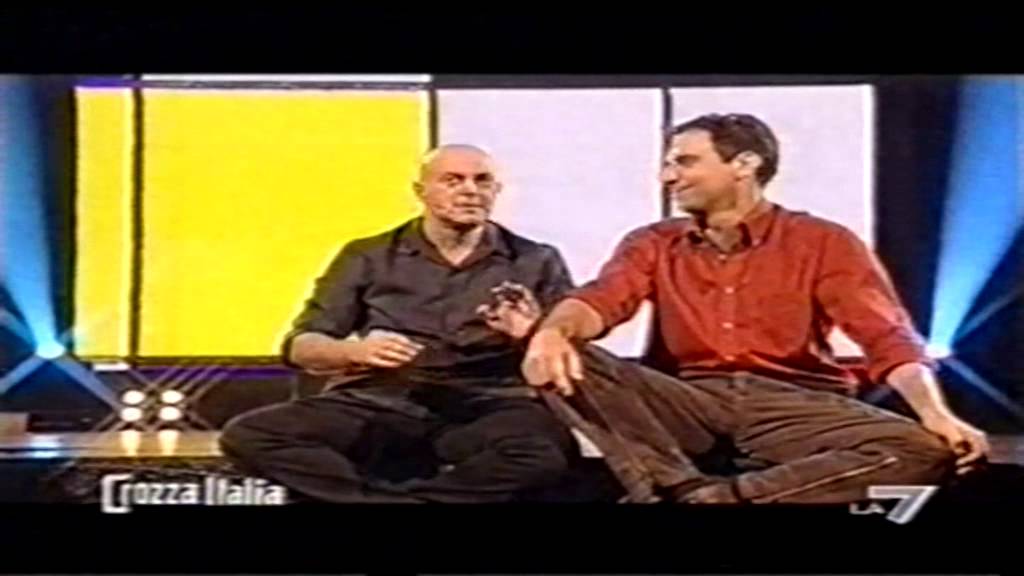 crozza e neri marcorè: le imitazioni
