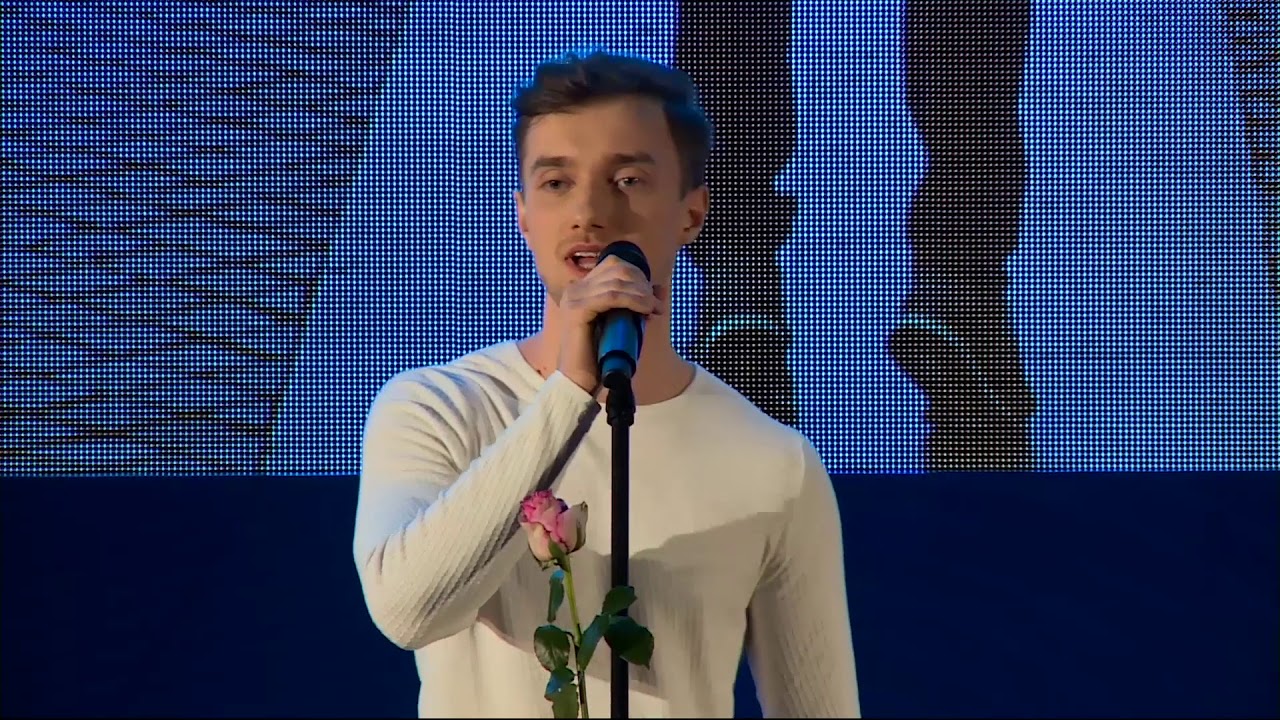 „Passion” - Acoustic Performance | Dominik Good | TEDxFulbrightWarsaw