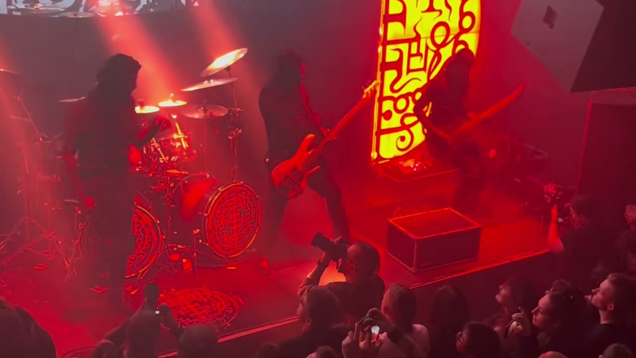 Gaerea. Hellbound. Kwadrat Krak&oacute;w. Otwarcie koncertu