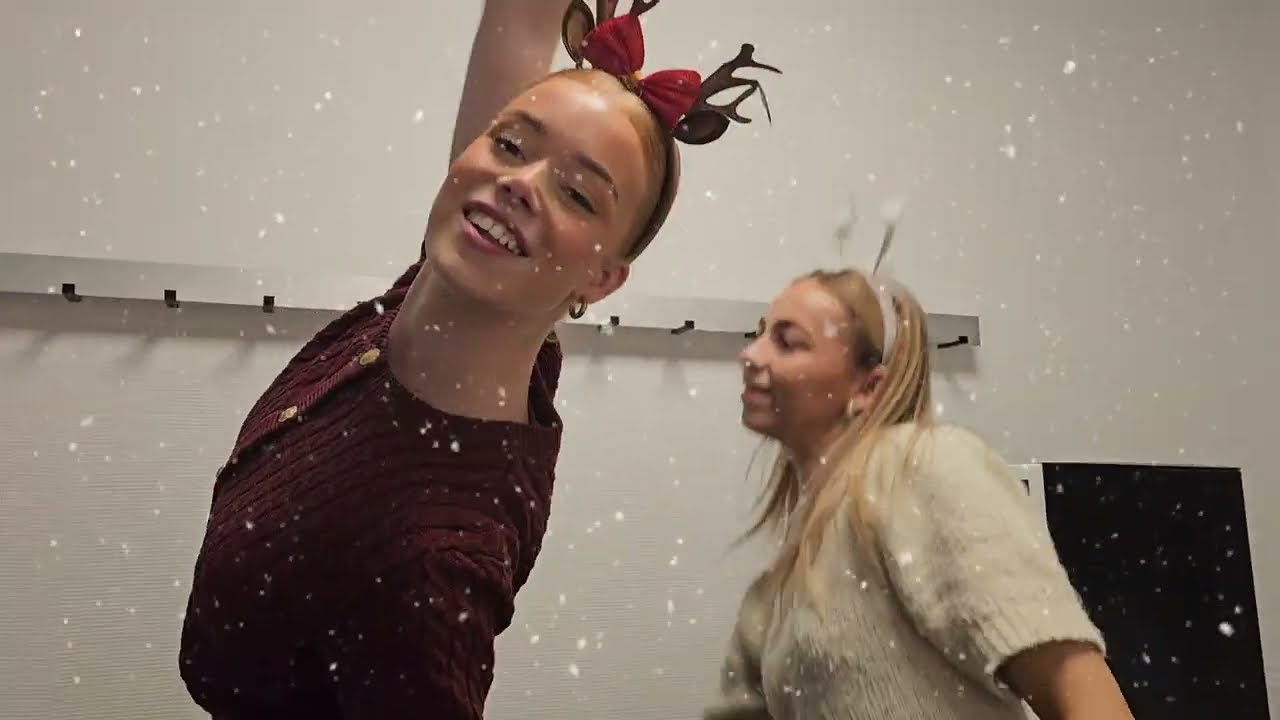 X-mas Lipdub DC058 - 2