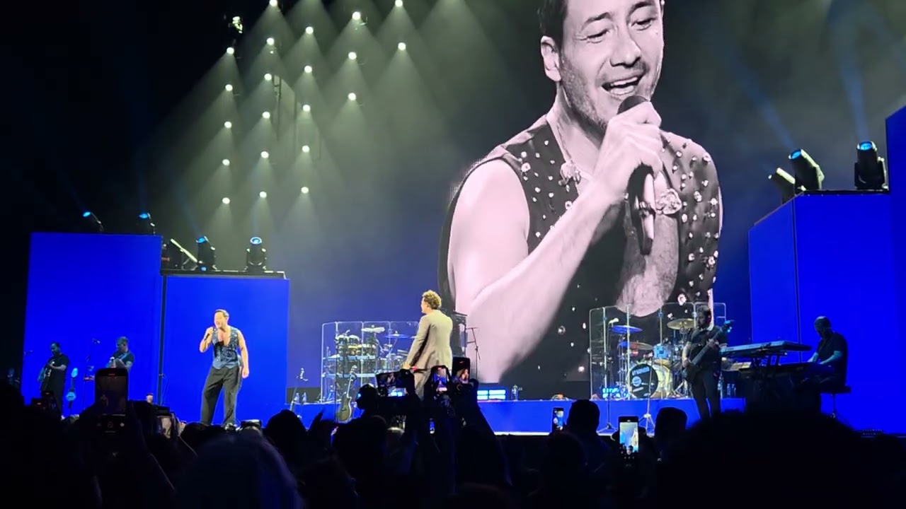 Luciano Pereyra y David Bisbal - Me enamoré de ti (Movistar Arena - 3/10/2025)