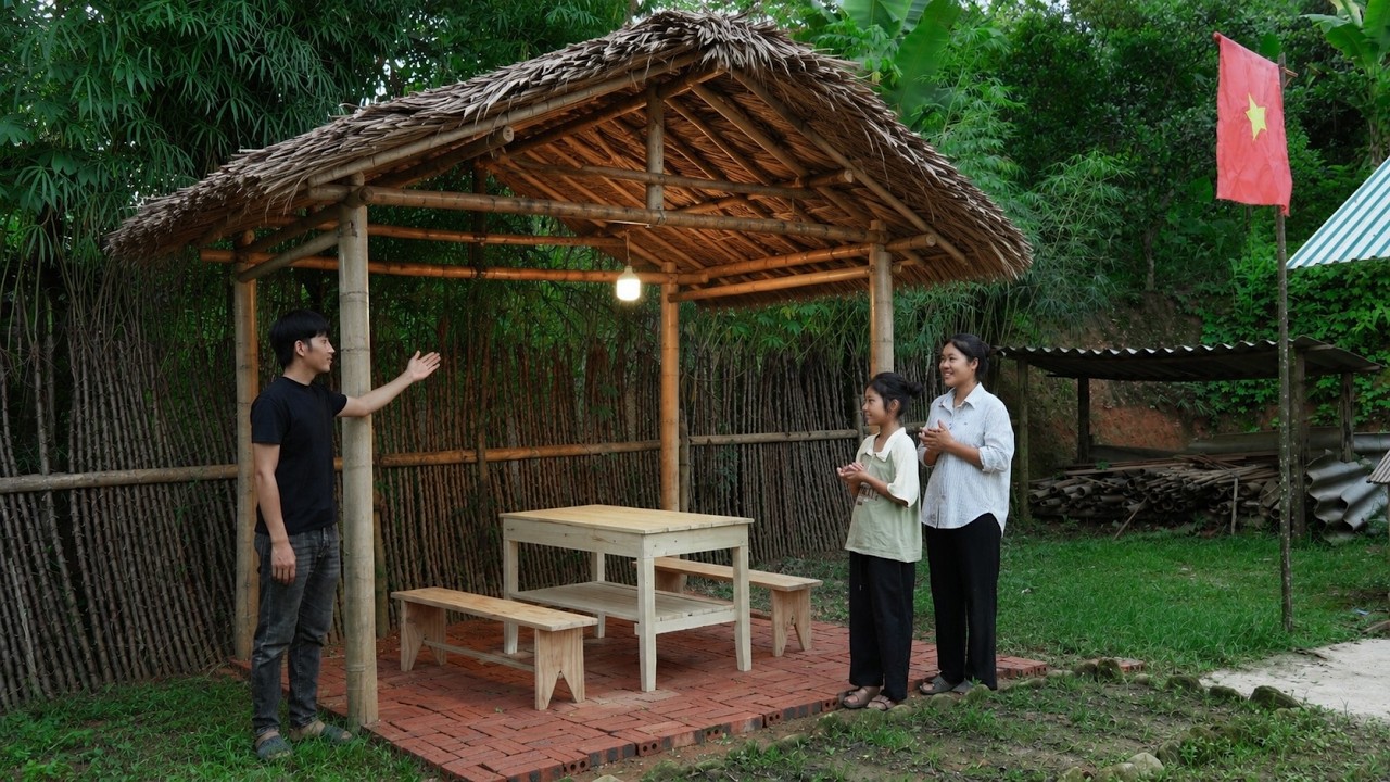 One decision changed Mr. Khanh changed the life of Tieu Ai and the orphaned child.