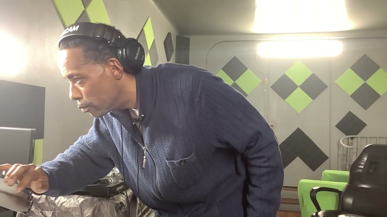 Back 2 Headquarters ,live radio show ,Episode 250